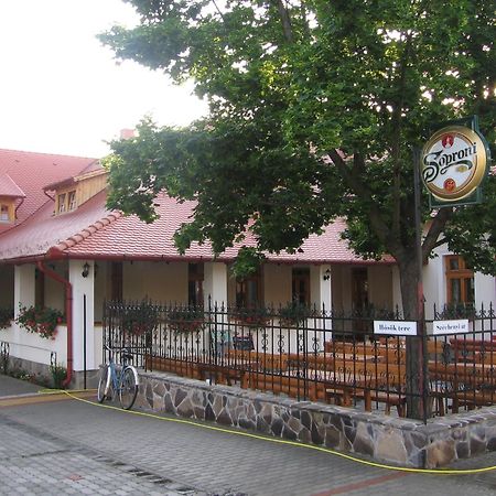 Racz Fogado Hotel Kisoroszi Екстериор снимка
