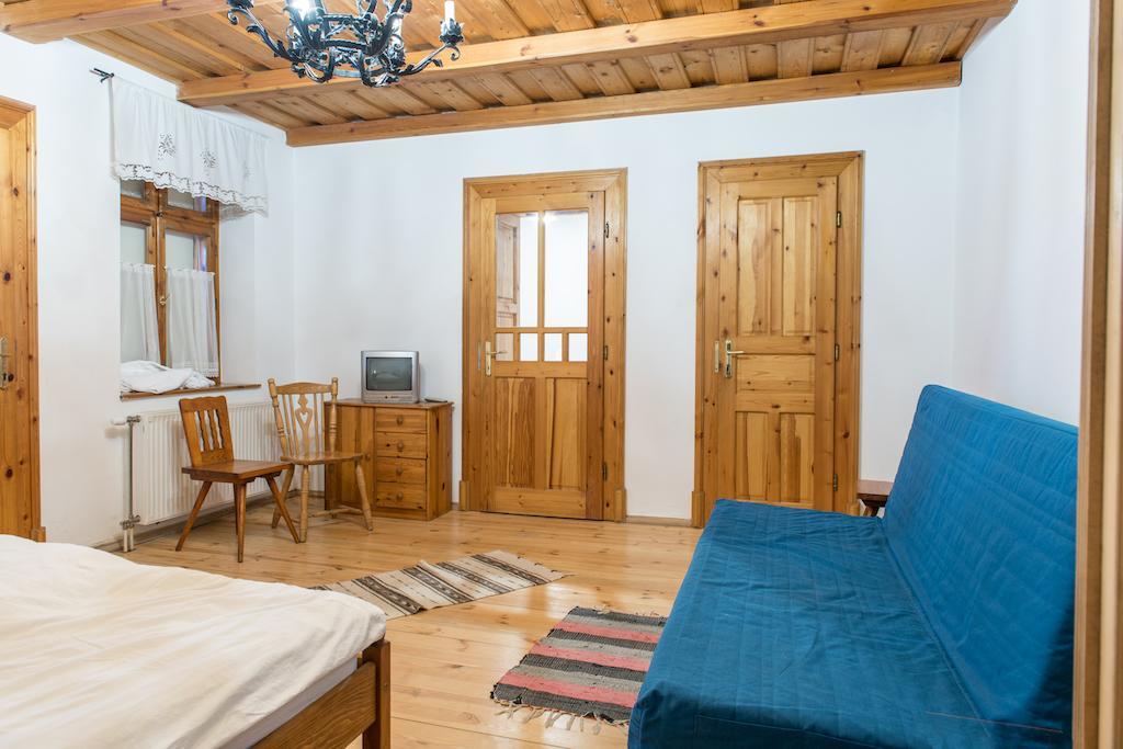 Racz Fogado Hotel Kisoroszi Екстериор снимка