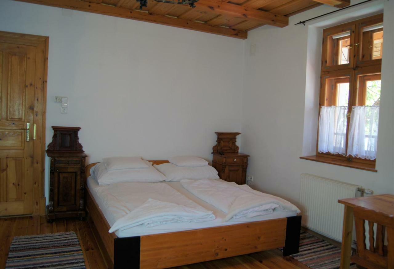 Racz Fogado Hotel Kisoroszi Екстериор снимка
