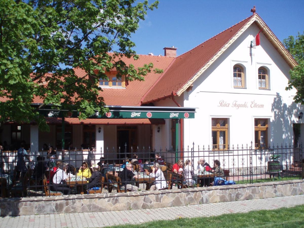 Racz Fogado Hotel Kisoroszi Екстериор снимка