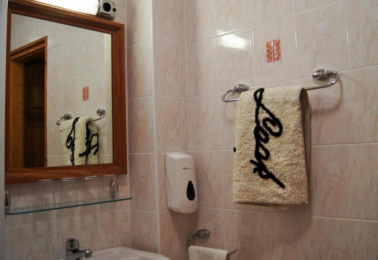 Racz Fogado Hotel Kisoroszi Екстериор снимка